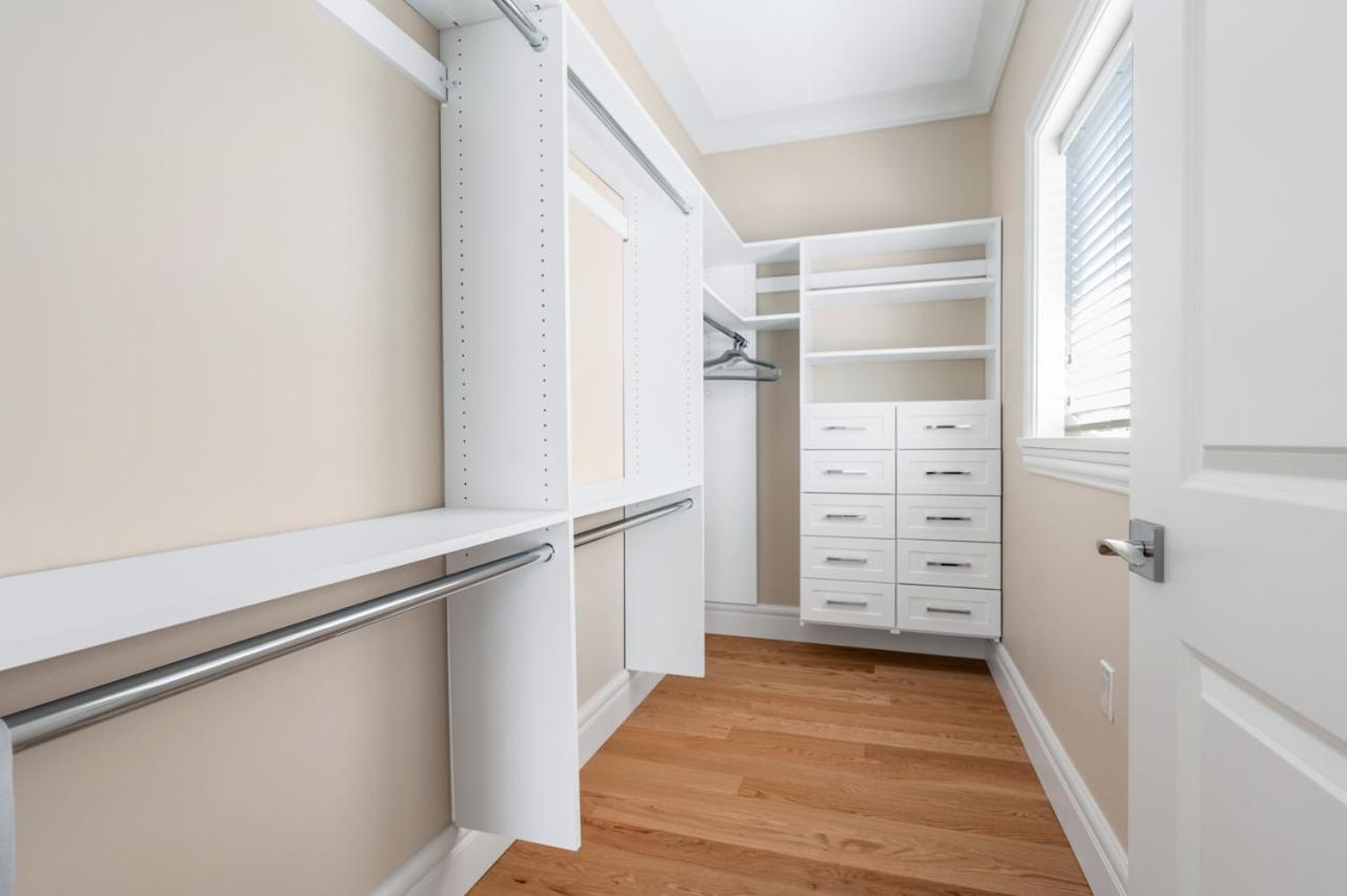 Vancouver Haven: Luxurious Private Bedroom Near Attractions Dış mekan fotoğraf